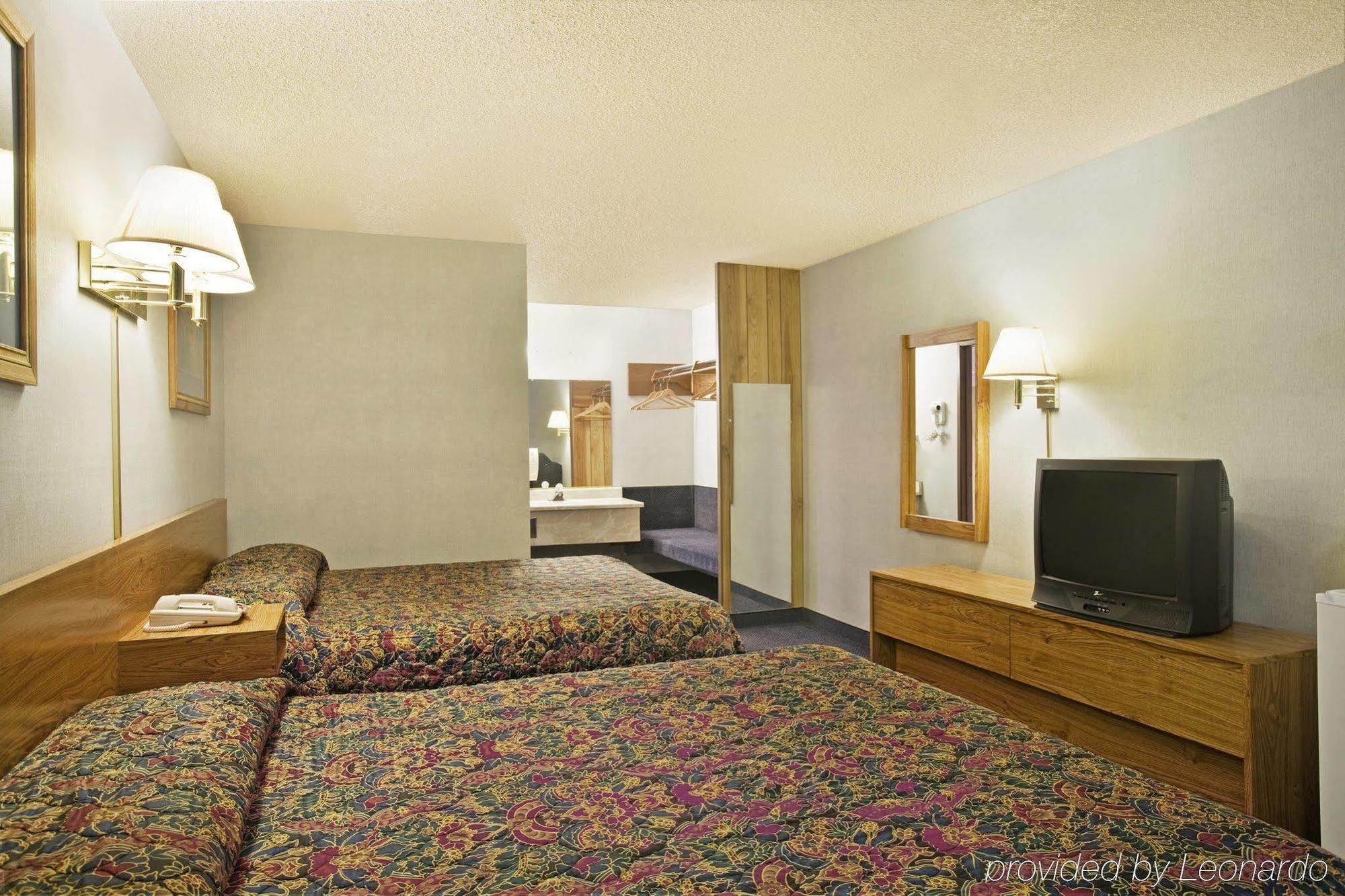 Americas Best Value Inn - Carson City Exterior photo